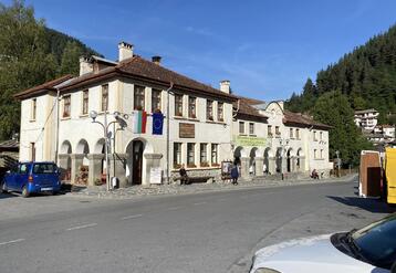 широка